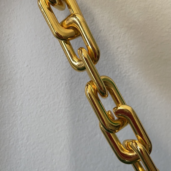 Faux Leather Pouch Bag 💚 - Picture 2 of 6